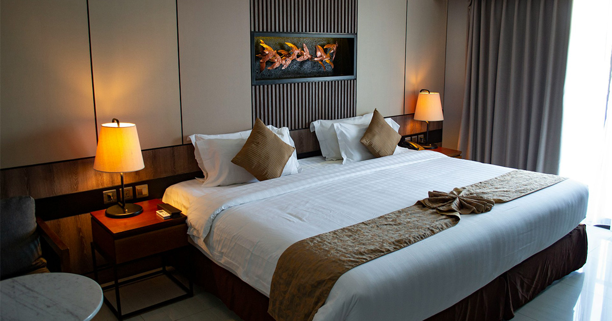 Hotels and leisure